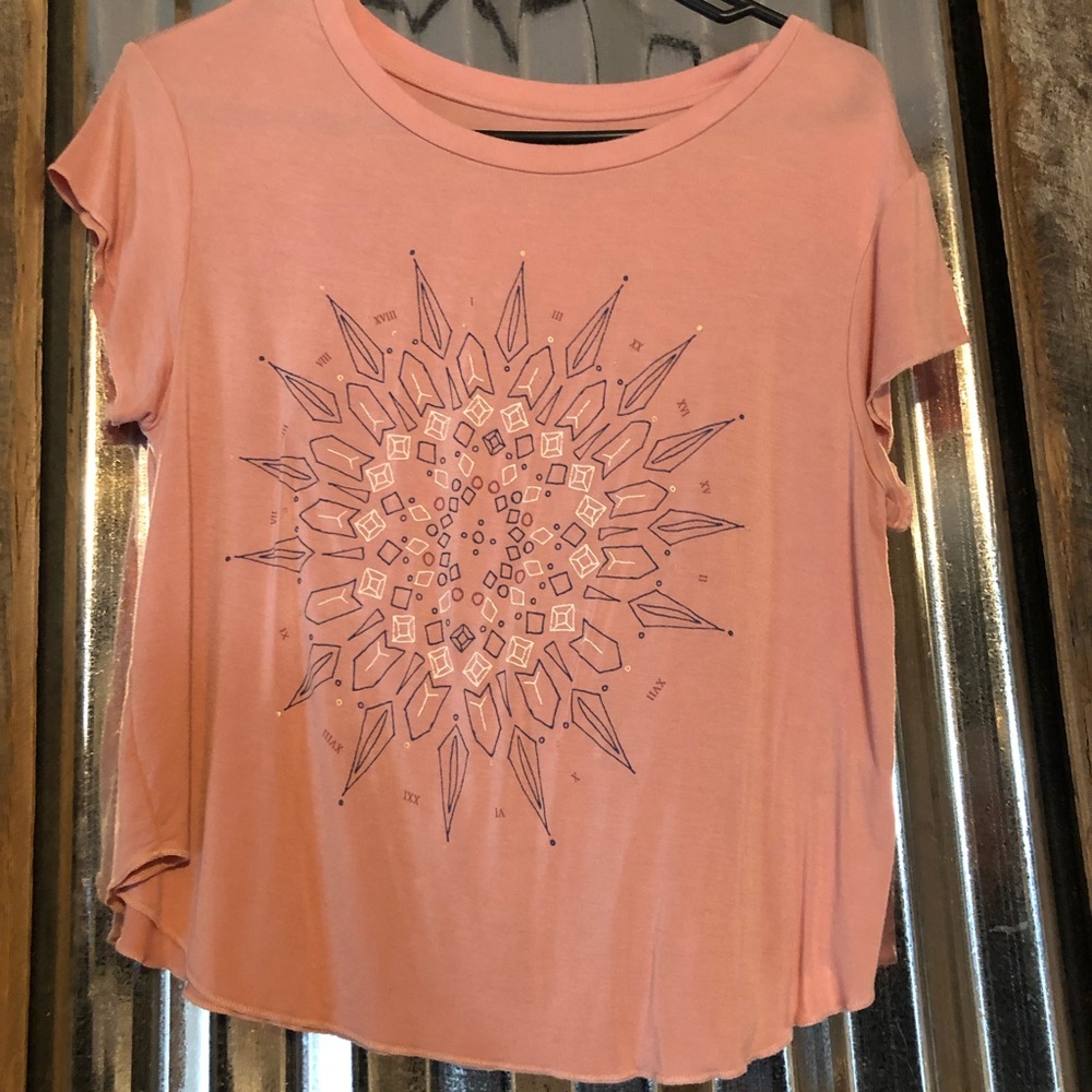 American eagle•mandala flower T-shirt